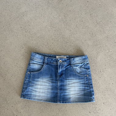 vintage denim skirt