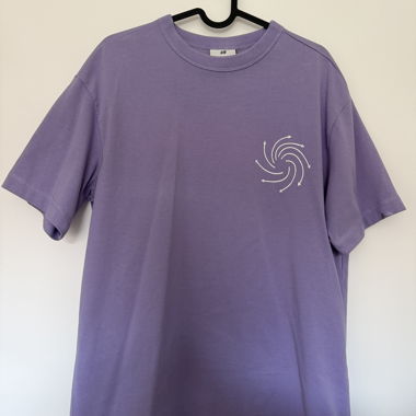 Lilac graphic T-shirt