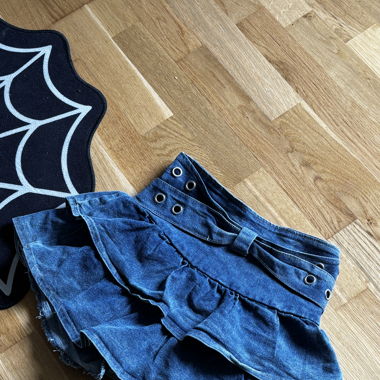 denim mini skirt