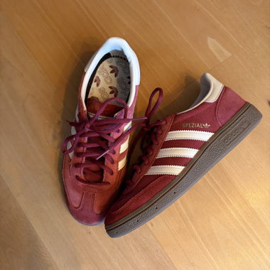 Adidas Spezial Sneakers