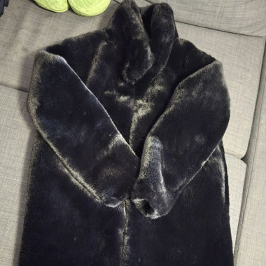 Manteau oversize en fausse fourrure