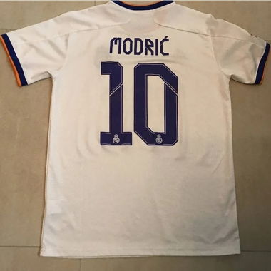 Real Madrid Trikot #10 Modric Grösse M 