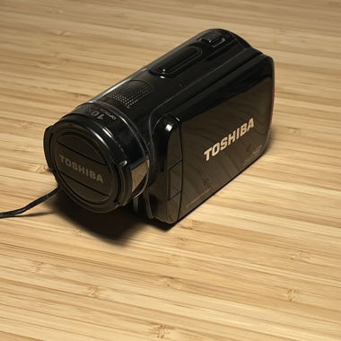 Toshiba Camileo X100 Full HD Vintage Camcorder