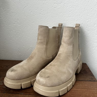 Beige Chelsea Boots Gr. 39