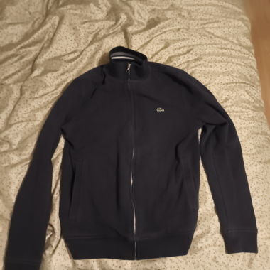 Lacoste top