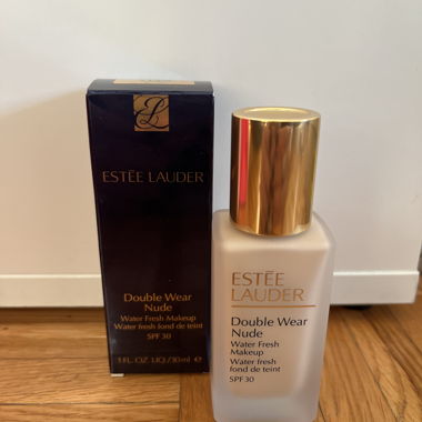 Estée Lauder fdt Double Wear Nude 1W2 Sand