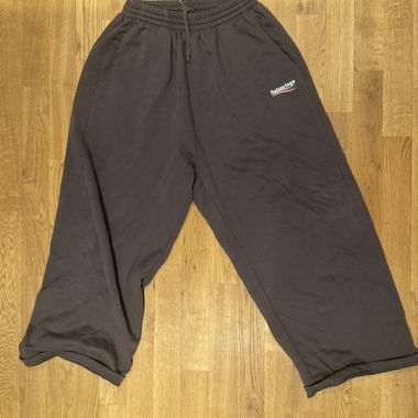 Baggy Balenciaga Sweatpants