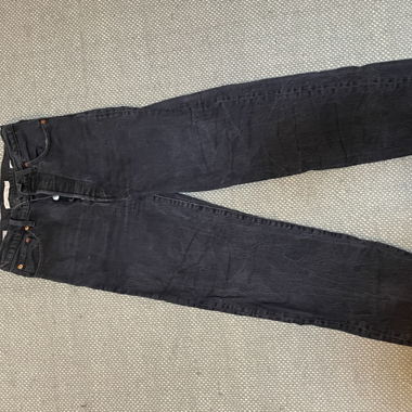 Jeans neri a gamba dritta