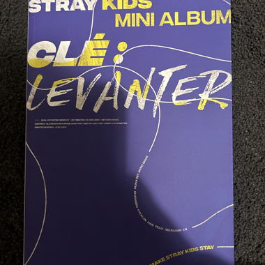 Mini-album de Stray Kids "Clé: Levanter"