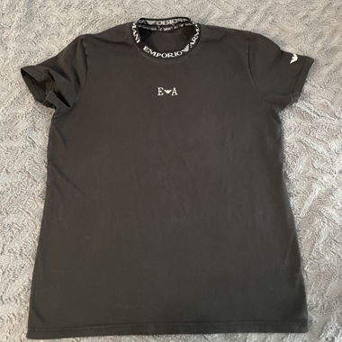 Armani T-Shirt in schwarz
