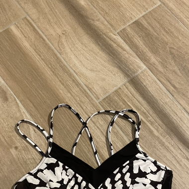 Crop Top, weiss-schwarz
