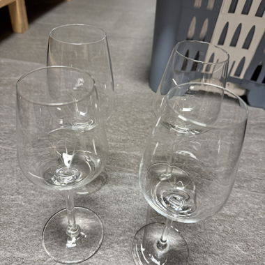 Weinglaeser Set aus Glas