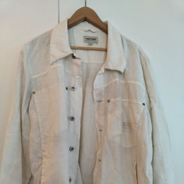Stylish white jacket 
