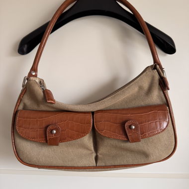 Schultertasche