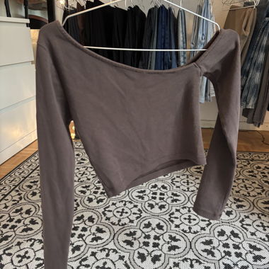 Brown long-sleeve top