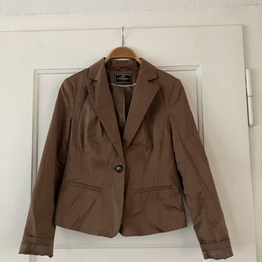 Kurzblazer Gr. 36 