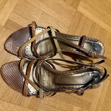 Sandales à talons marron à brides, Lodi