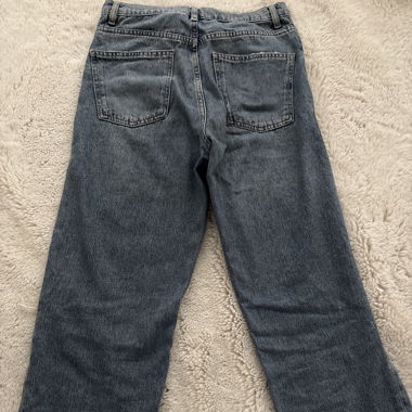 Jeans in denim