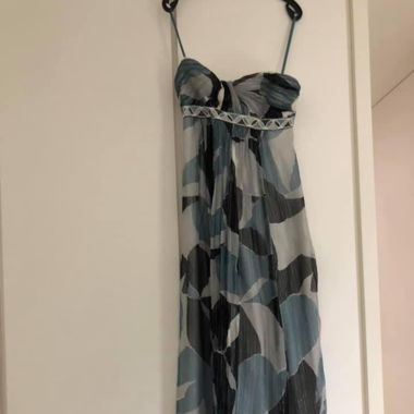 Bcbg max azria long dress - new with tag. Size US8