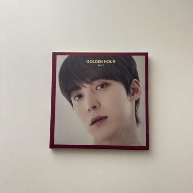 ATEEZ Album Golden Hour Part.1 Yunho version