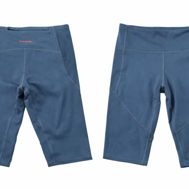 Shorts sportivi blu lunghezza al ginocchio