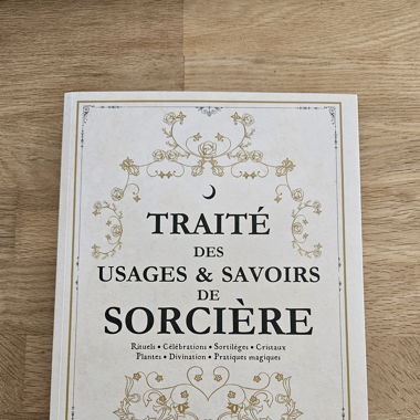 Traité des Usages & Savoirs de Sorcière