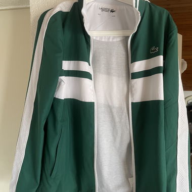 Grüne Lacoste-Sportjacke