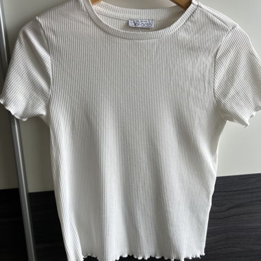 Weisses Rippen-T-Shirt von DeFacto