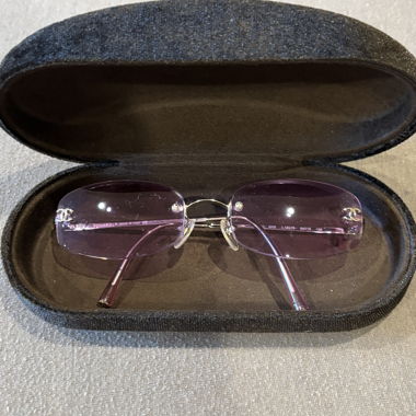 Occhiali da sole Chanel viola