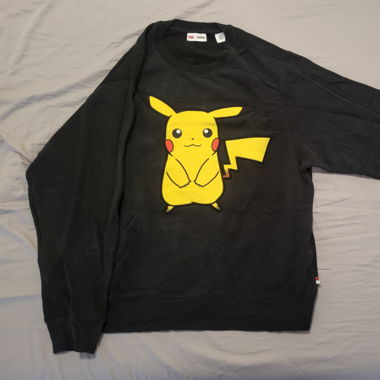 Levi's Pullover mit Pikachu