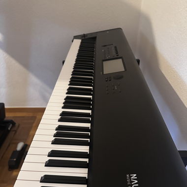 Clavier Workstation Korg Nautilus 