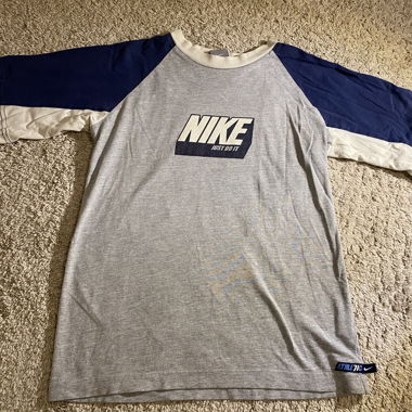 T-shirt Nike retrò