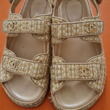 Chanel Dad Sandalen