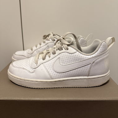 Sneakers Nike bianche EU 38