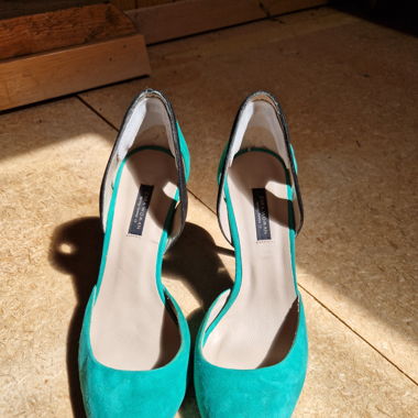 Grüne Highheels