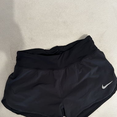 Nike Dri-Fit Shorts Damen