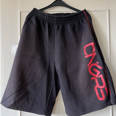 Short Dangerous DNGRS Taille L