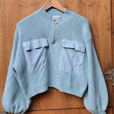 Cute knitted Sweater with zipper