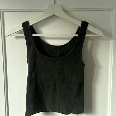 Brandy Melville Dunkelgrünes Top