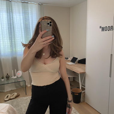 UO CREAM TOP