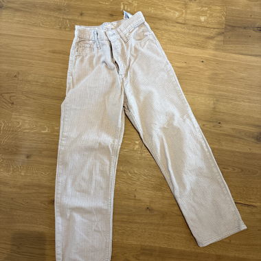 Pantalon en velours côtelé beige
