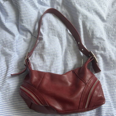 borsa in pelle rossa Bershka