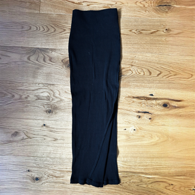 Black ribbed midi skirt from Bershka