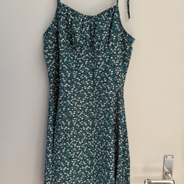 Kleid