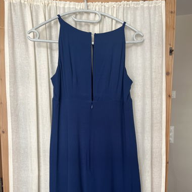 Dunkelblaues Kleid 