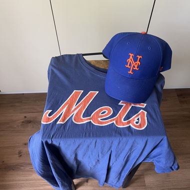 New York Mets Cap with T-Shirt