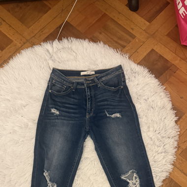 jeans