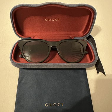 Gucci Sonnenbrille - Black/Grey