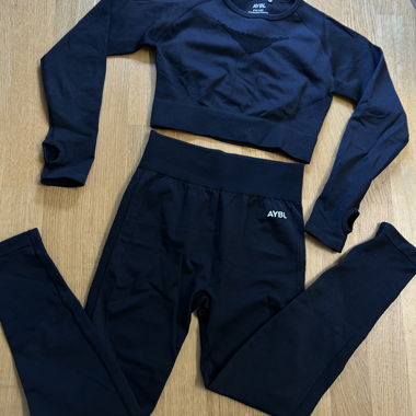 Set sportivo AYBL nero taglia M