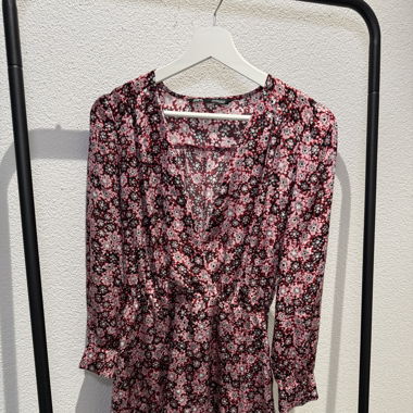 Kleid